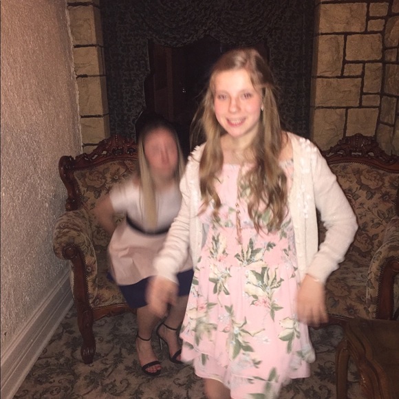 Meet your Posher, Natalia - Picture 1 of 1